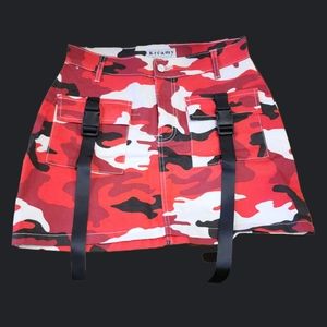 Kreamy Bottoms Red Camo Belted Cargo Skirt NWOT